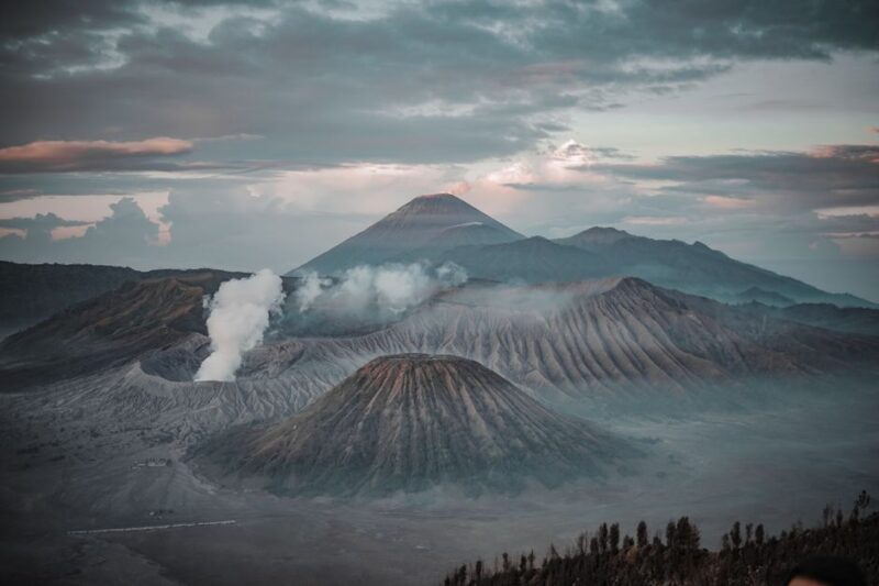 Panduan Praktis Liburan ke Bromo dari Surabaya: Rute, Tips, dan Biaya